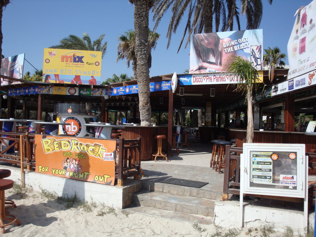 Nissi Bay Beach Bar - Cyprus.com