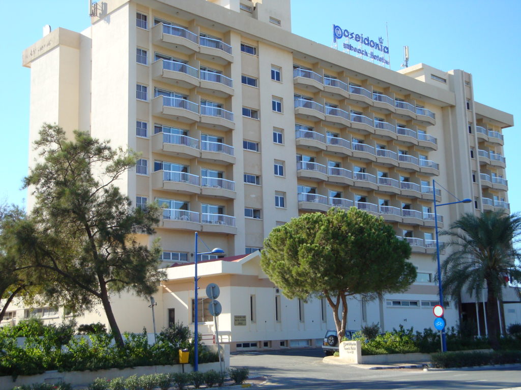 Poseidonia Beach Hotel - Cyprus.com